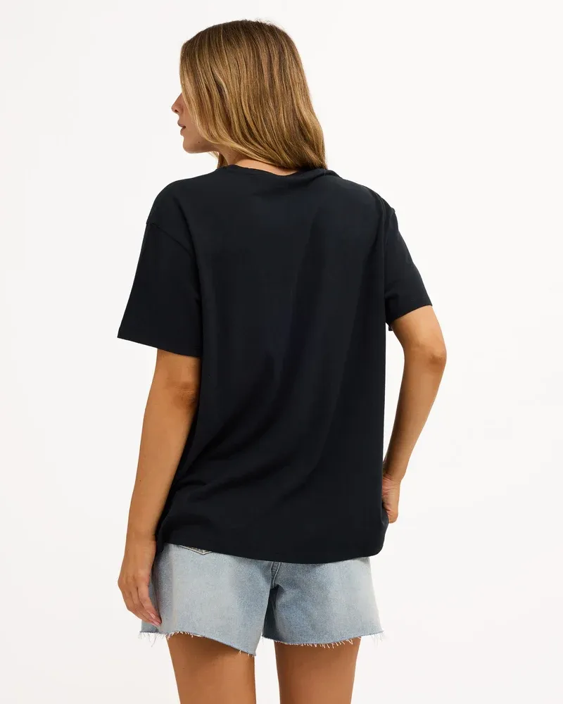 BILLABONG WOMENS PACIFIC TEE - BLACK