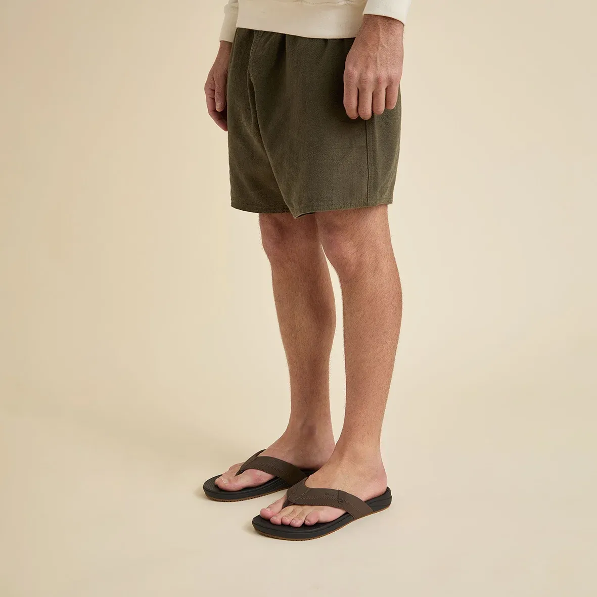 REEF MENS CUSHION SPRING 2.0 THONG - BROWN