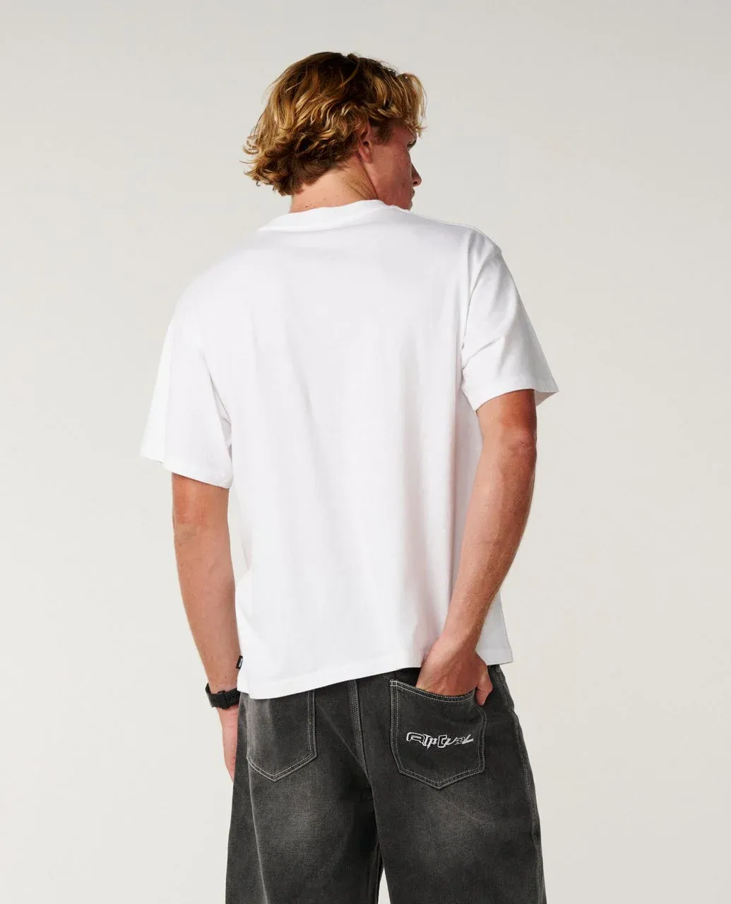 RIP CURL MENS ARCHIVE 69 EMBROID TEE - WHITE