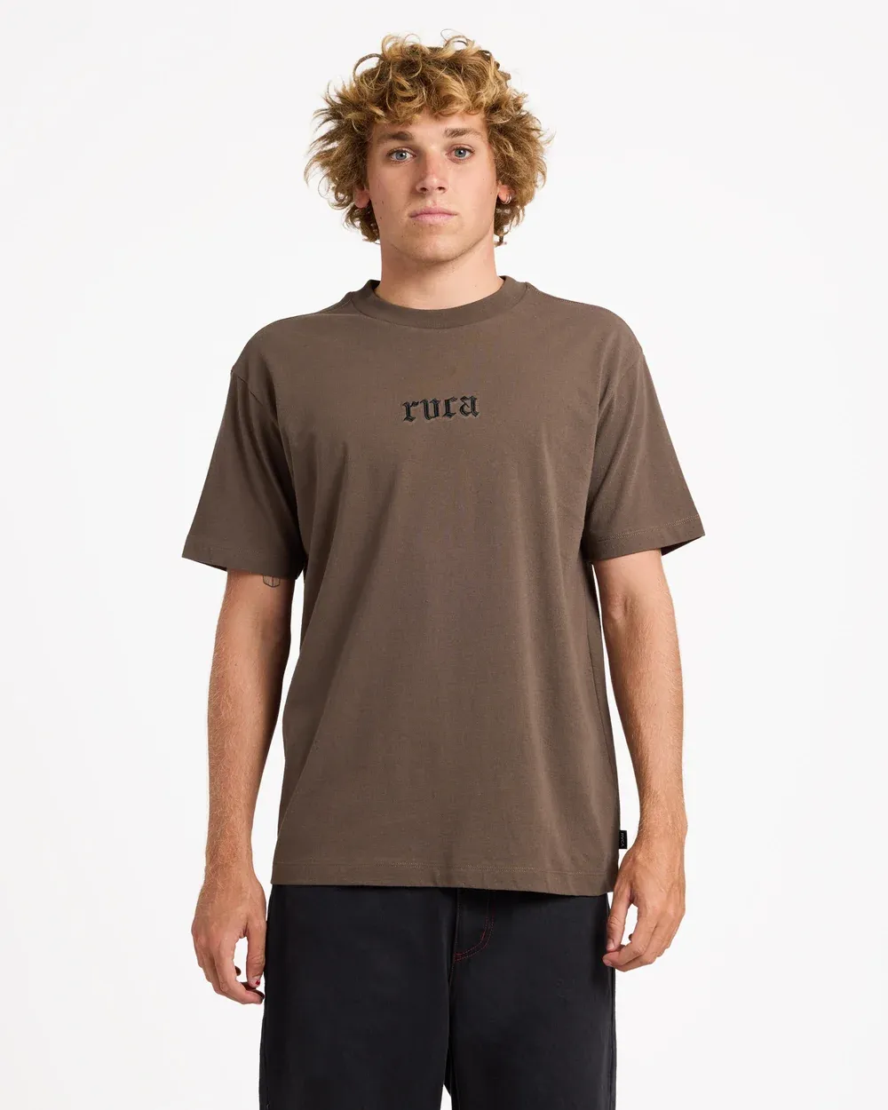 RVCA MENS OLD RVCA SS TEE - CHOCOLATE