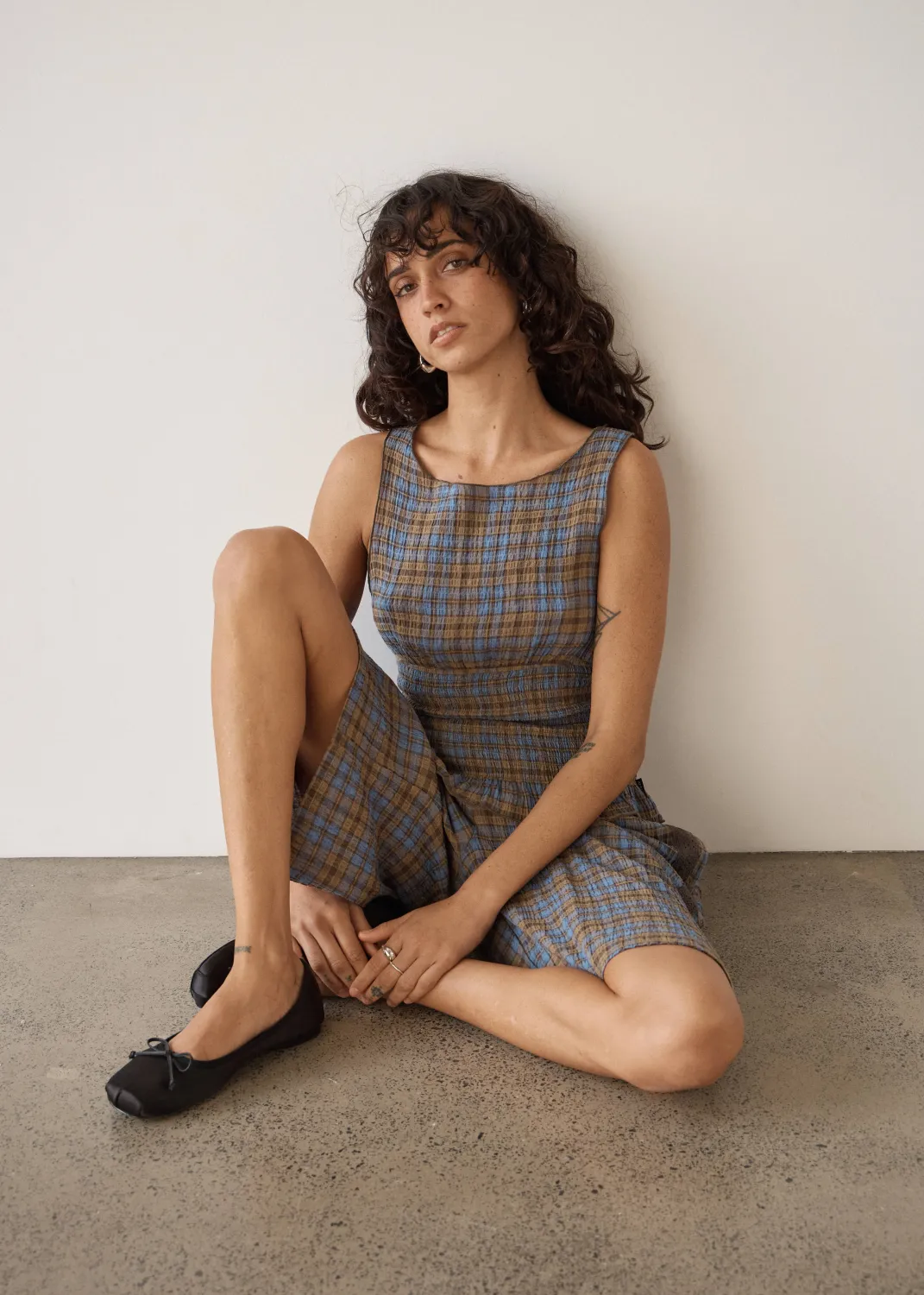 AFENDS WOMENS CEDAR - SEERSUCKER SLEEVELESS TOP - CEDAR / BLUE CHECK