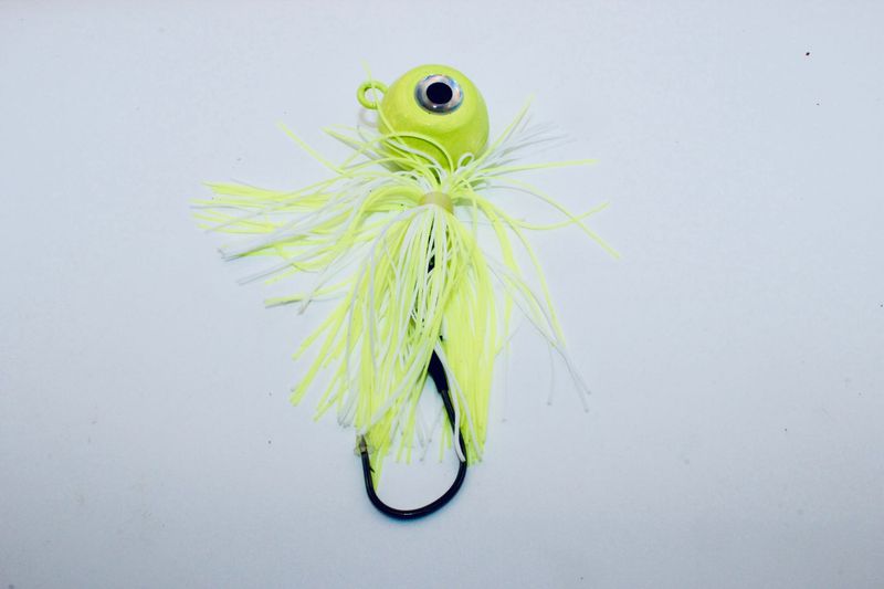 CHARTREUSE 4oz.HAIR BALL FLUKE JIG