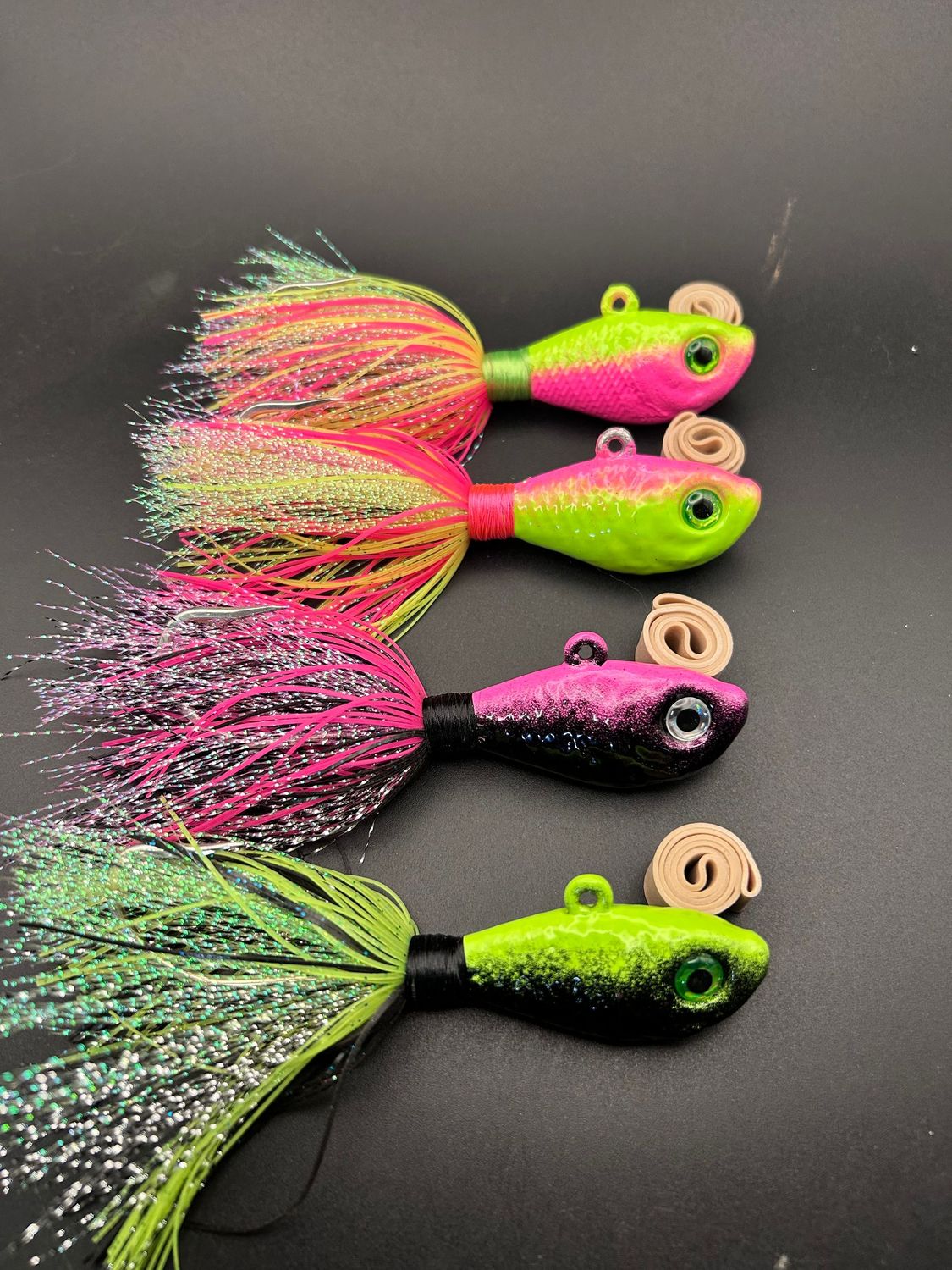 CUSTOM BEYOND BUCKTAILS