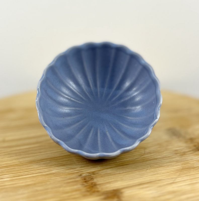 Klein schaaltje in lavendelkleur