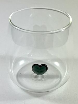 Waterglas met zwart hartje 9 cm