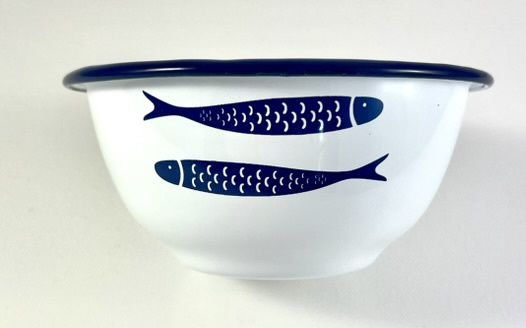 Alt: witte kom met blauwe vissenprint van Clayre &amp; Eef van emaille