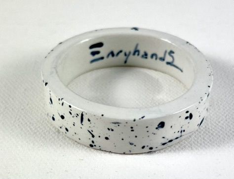 Enry Hands Servetring wit met blauwe splash