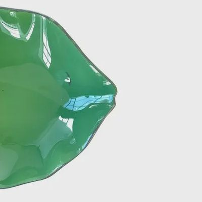 Groen schaaltje in de vorm van een vis van Imbarro