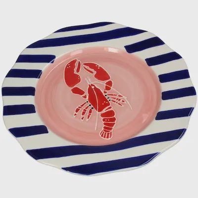 Keramieken dinerbord met rode kreeft en blauwe strepen