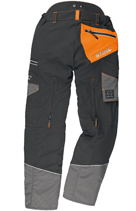 ADVANCE X-FLEX trousers
With AVERTIC™ pro lite cut protection