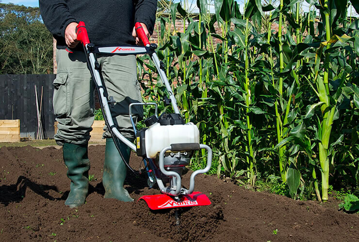 Mantis Deluxe 4-Stroke Tiller with Kickstand