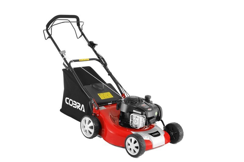 Cobra M46SPB Self-Propelled Petrol Lawn Mower Cobra M46SPB Self-Propelled Petrol Lawn Mower