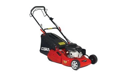 Cobra RM46SPH Self-Propelled Rear Roller Petrol Lawn Mower Cobra RM46SPH Self-Propelled Rear Roller Petrol Lawn Mower