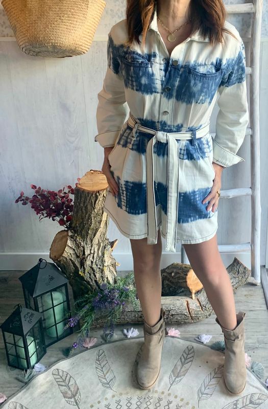 Mono Tie dye