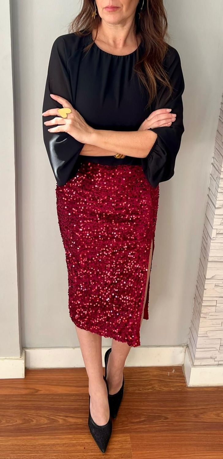 Falda Cherry