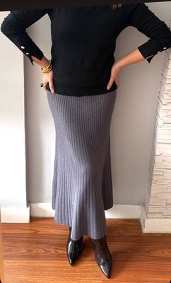 Falda Canalé gris marengo