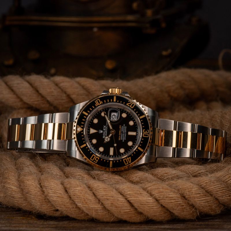 Rolex Seadweller Two Tone Steel/Gold - 126603