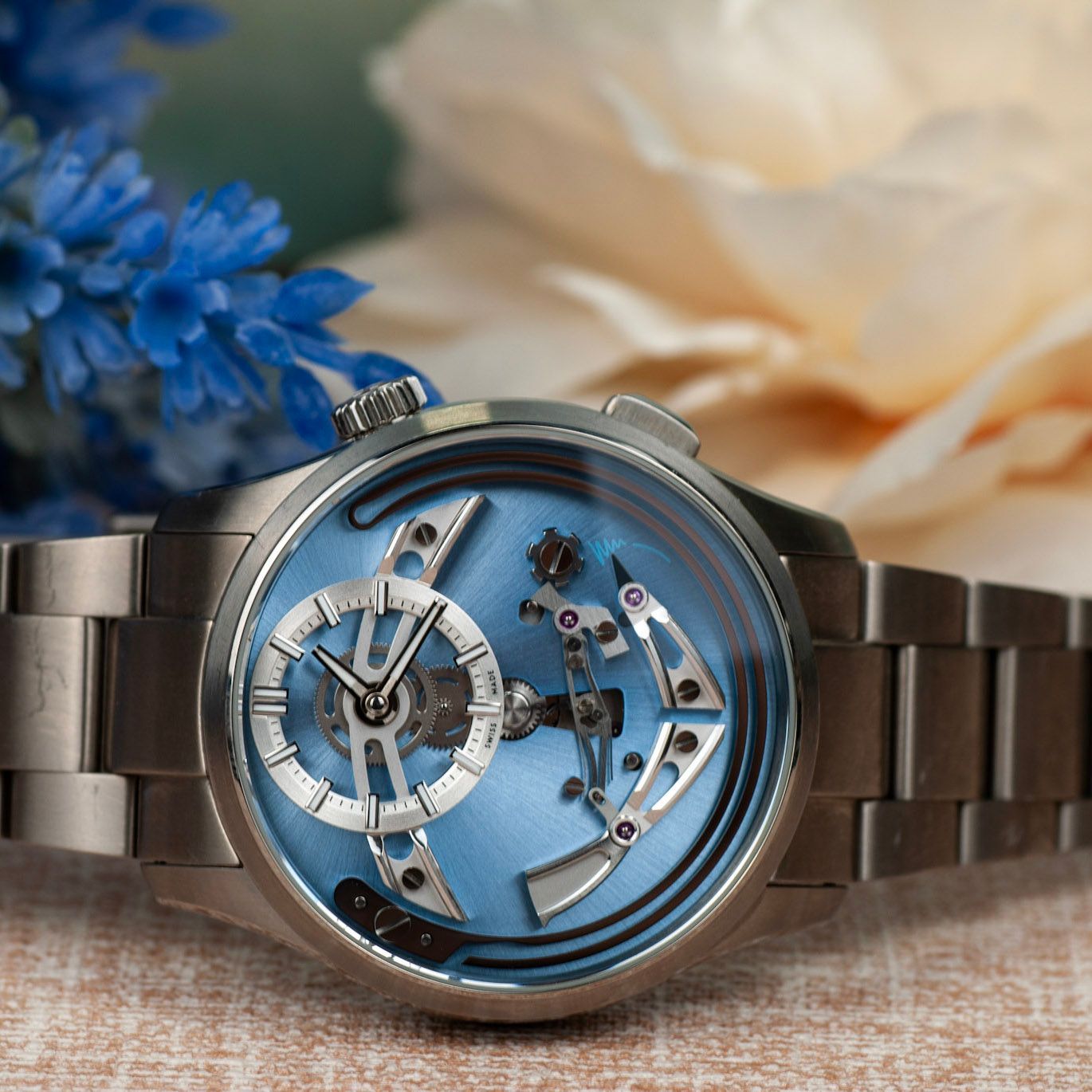 Christopher Ward C1 Bel Canto Christopher Ward C1 Bel Canto