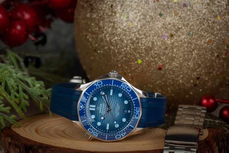 Omega Seamaster Diver 300m "Summer Blue" 75th Anniversary - 	210.30.42.20.03.003