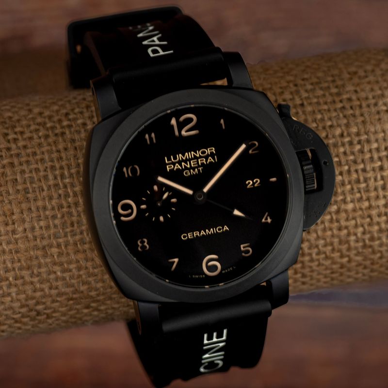 Panerai Luminor Marina Ceramica GMT 44 - PAM 00441