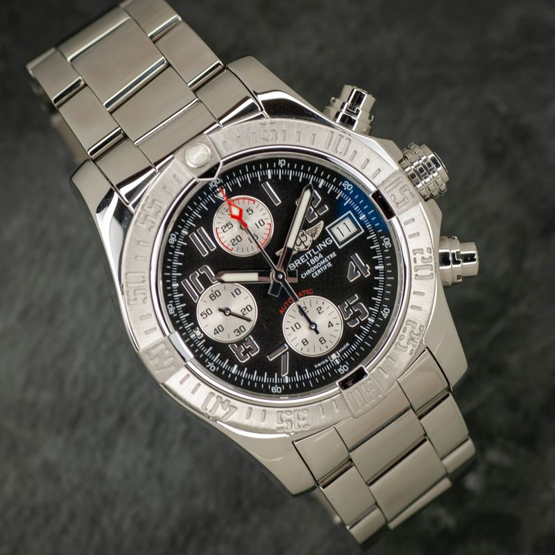 Breitling Avenger II Chronograph - A133811