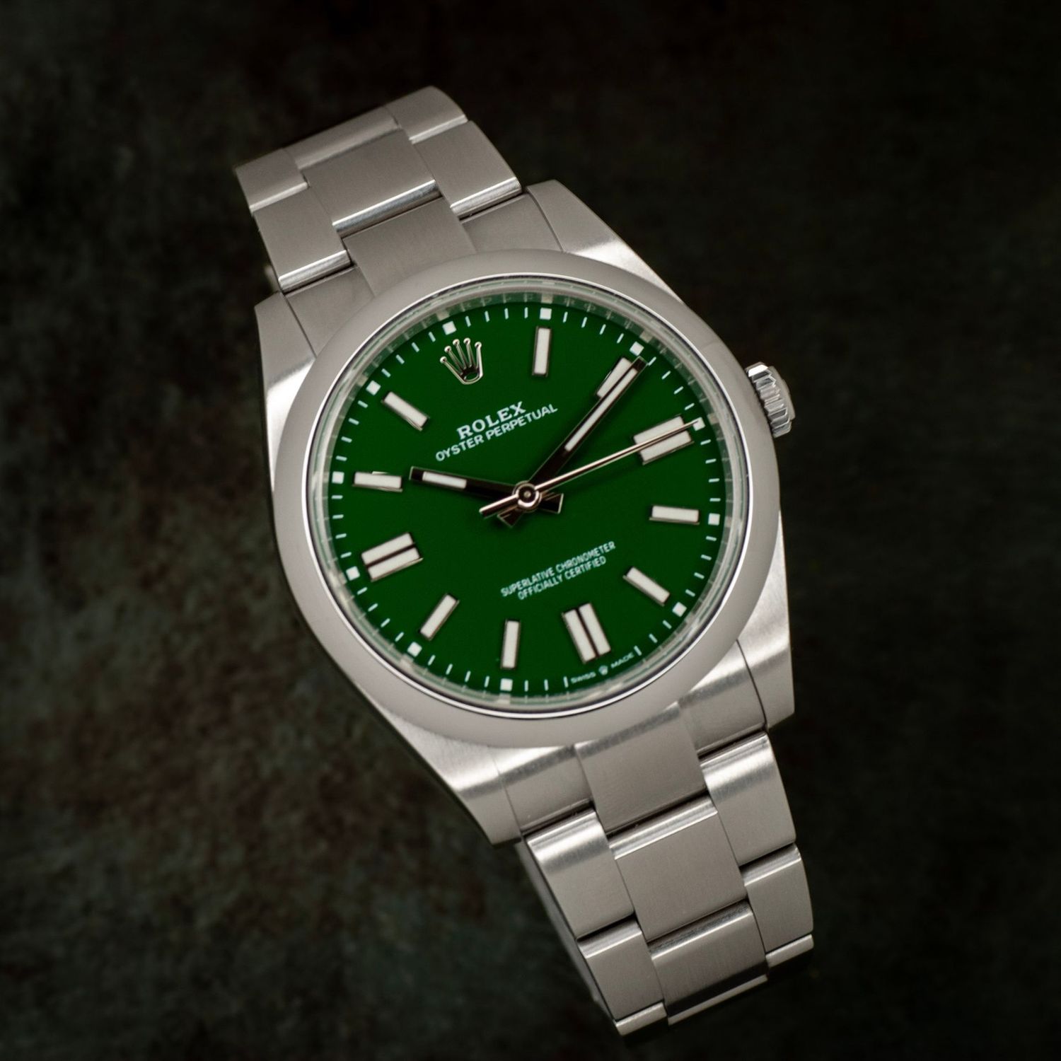 2024 Rolex Oyster Perpetual 41mm Green - 124300