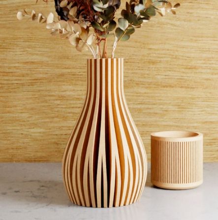 Willow 8&quot; Vase