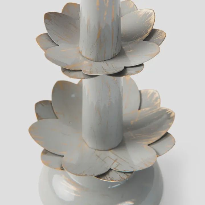 Lotus Bloom Candleholder (Grey/10")
