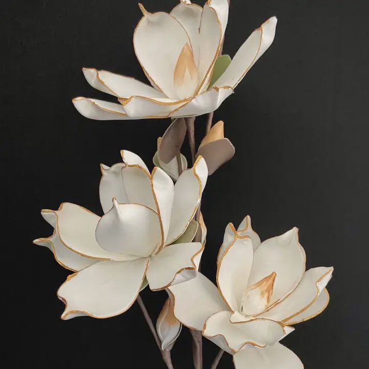 White/Gold Foam Flower 33.5x16"