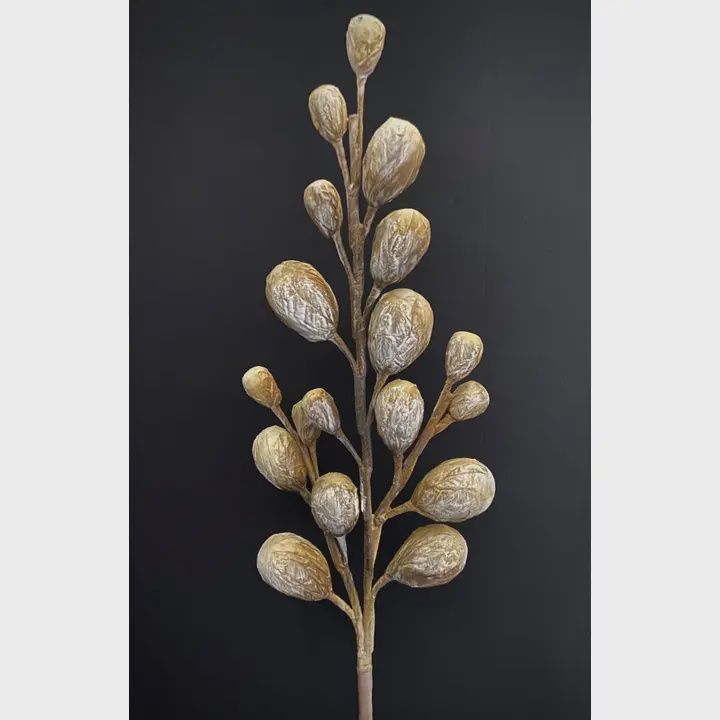 Natural/Green Foam Flower 39x20"