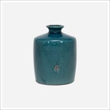 Newton Vase