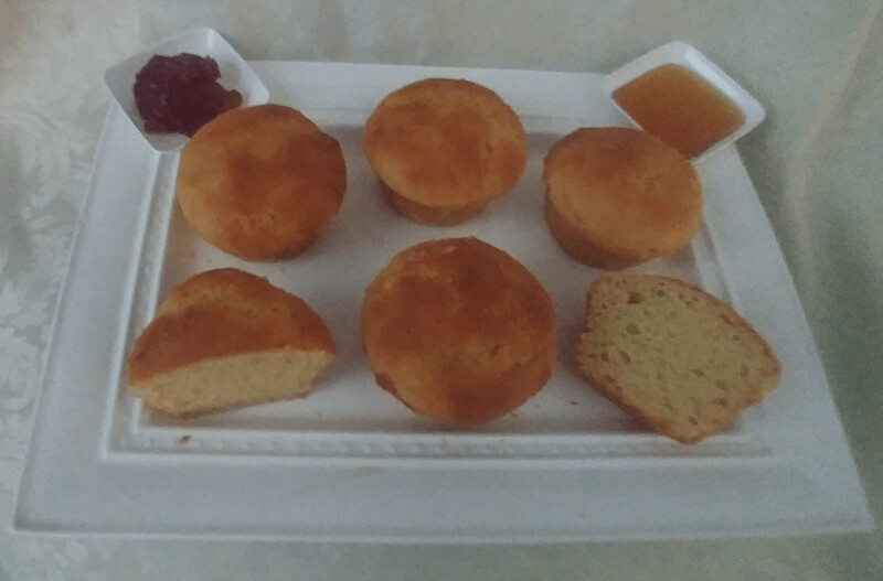 Delightful Dinner Rolls (w/Honey)