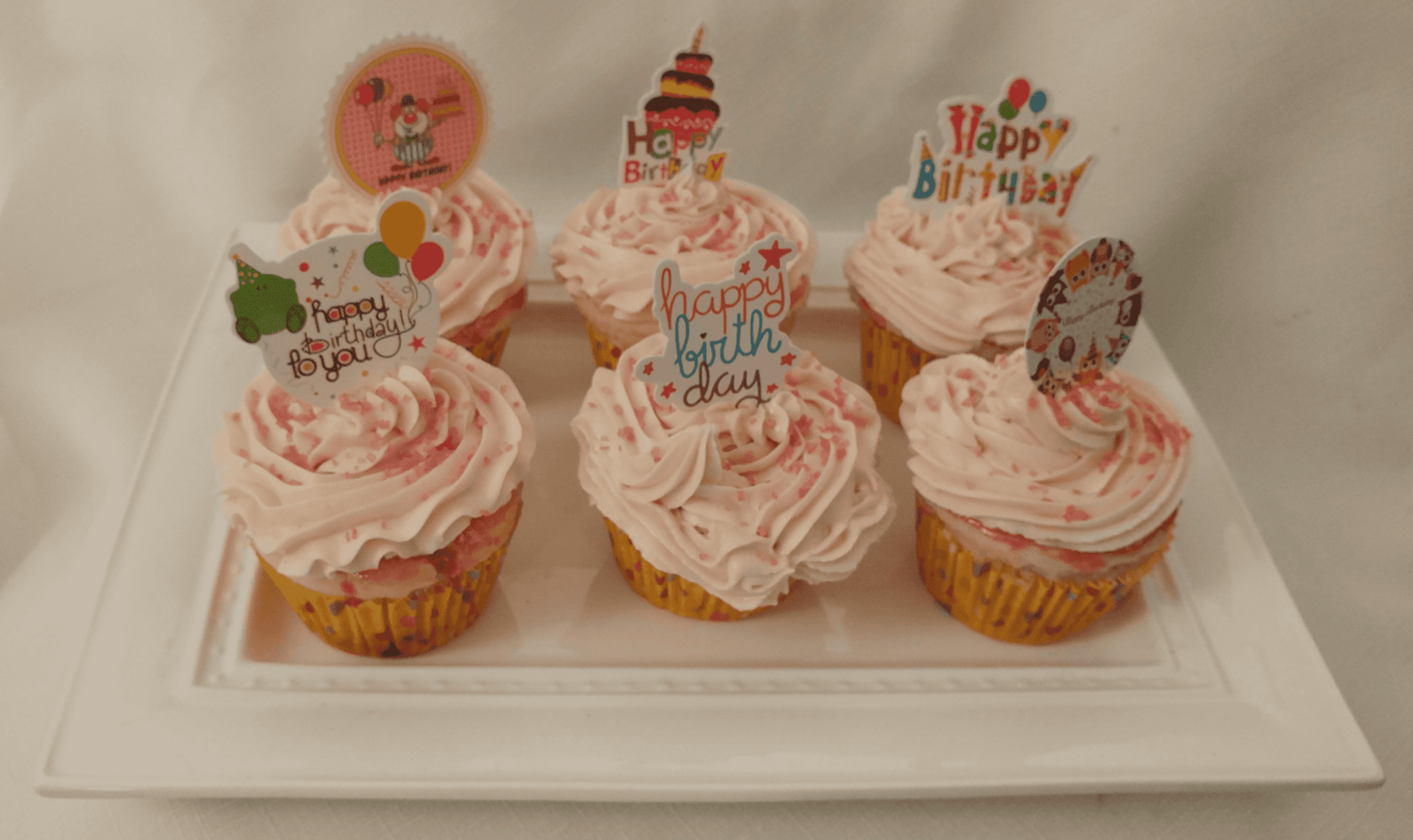 Vividly Vanilla Cupcakes - VEGAN