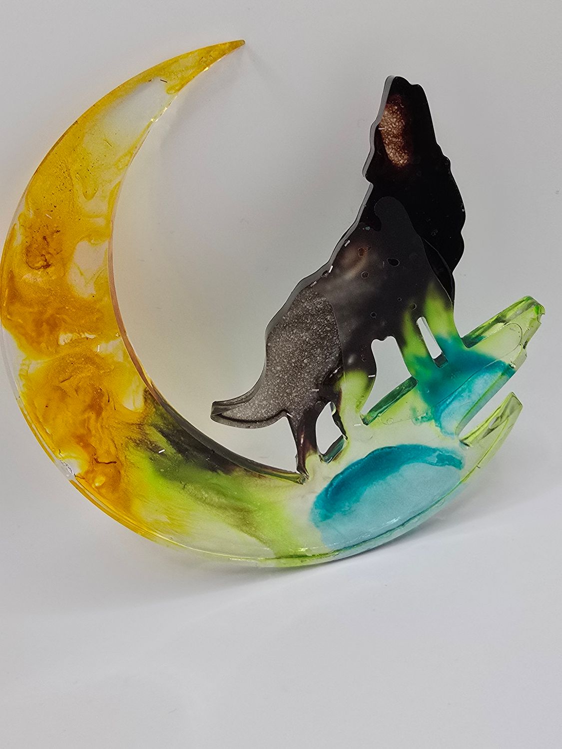 wolf crescent moon