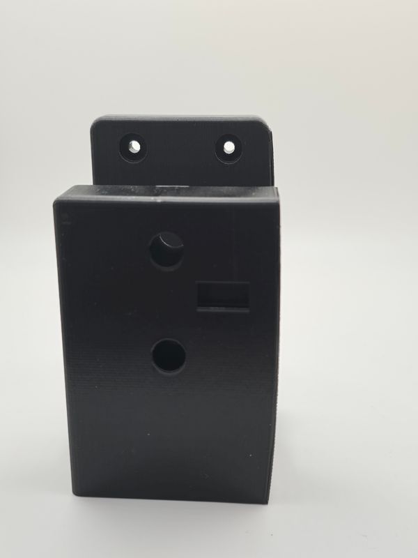 AR15 wall hanger