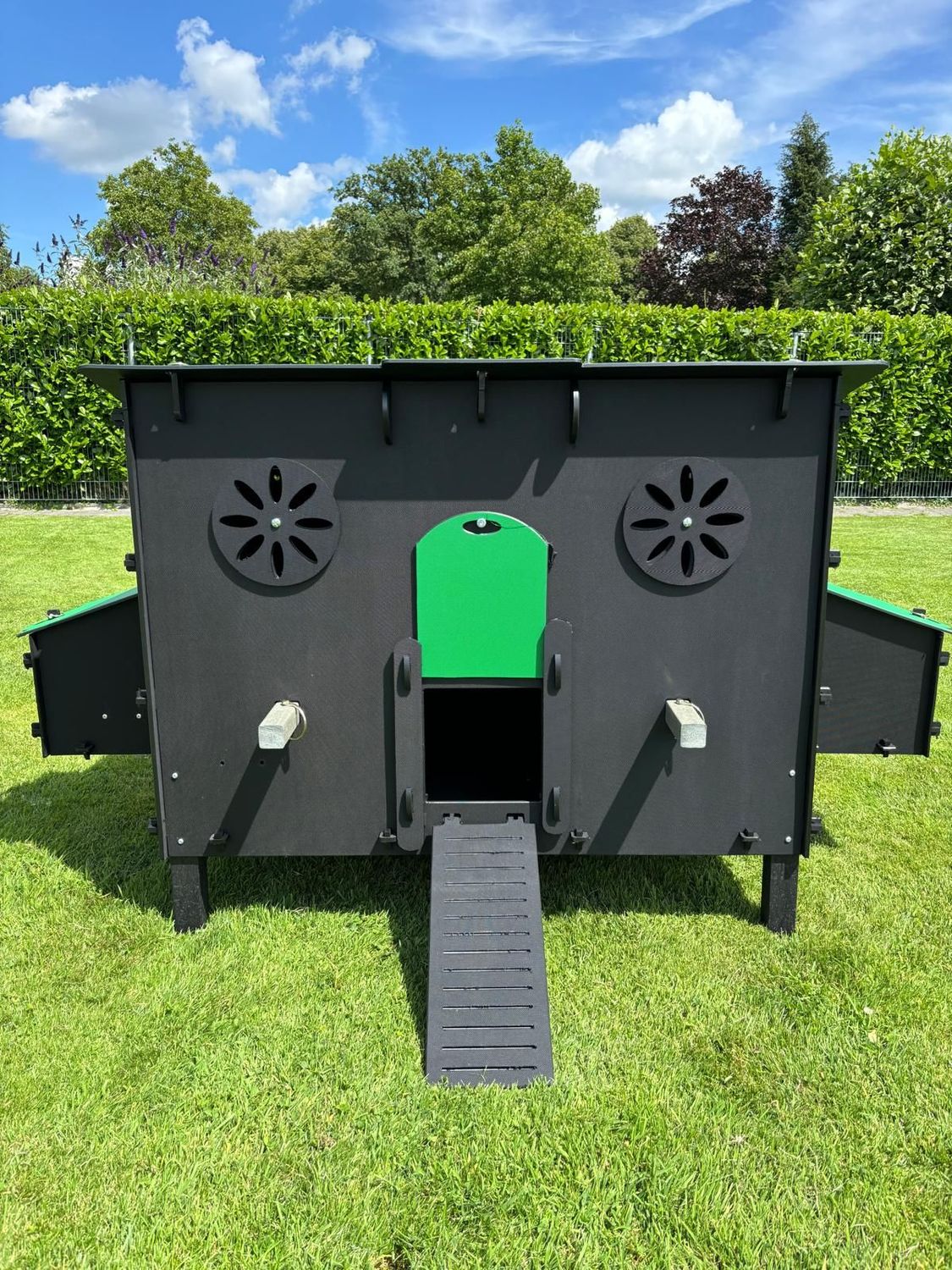 Kunststof Kippenhok  Pluverdi  Milan  SUPERACTIE 10-20 kip