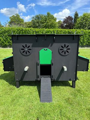 Kunststof Kippenhok  Pluverdi  Milan  SUPERACTIE 10-20 kip