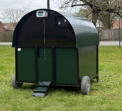 Calimero's Coop Large  kippenhok Aluminium Groen - hok van de toekomst