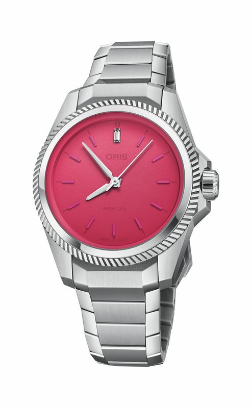 ORIS ProPilot X Miss Piggy Edition (01 531 7796 4158) ORIS ProPilot X Miss Piggy Edition (01 531 7796 4158)