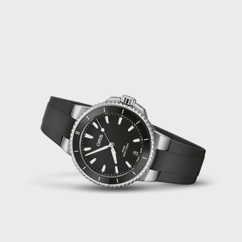 ORIS Aquis Date 36.5mm Black Dial (01-733-7792-4154-07-4-19-64FC)