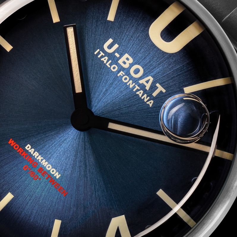 U-BOAT Darkmoon 46.5mm Imperial Blue SS