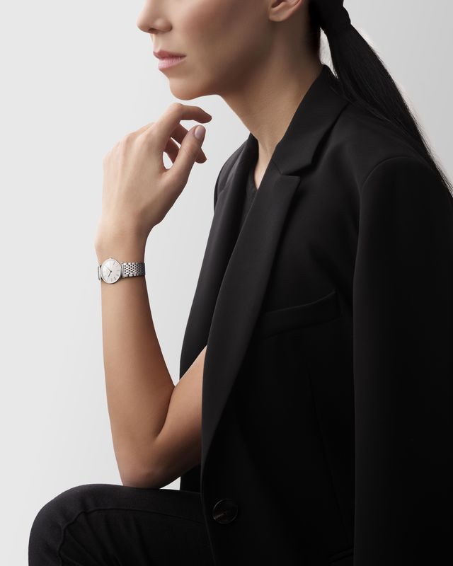 LA GRANDE CLASSIQUE DE LONGINES - L4.512.4.11.6 - Quartz, Ø 29.00 mm