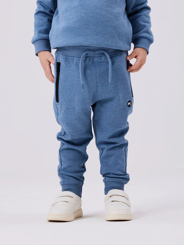 13220380 Basic Needs Joggingbroek Blauw