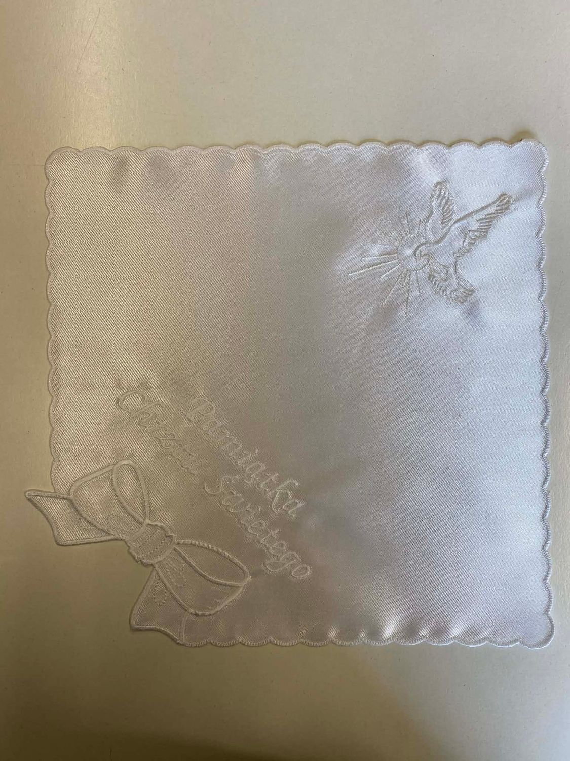 Szatka Duch Święty biała