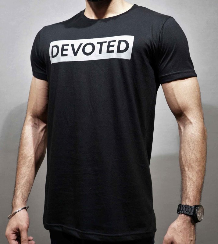 Devoted Men&#39;s T-shirt - Black | Classic