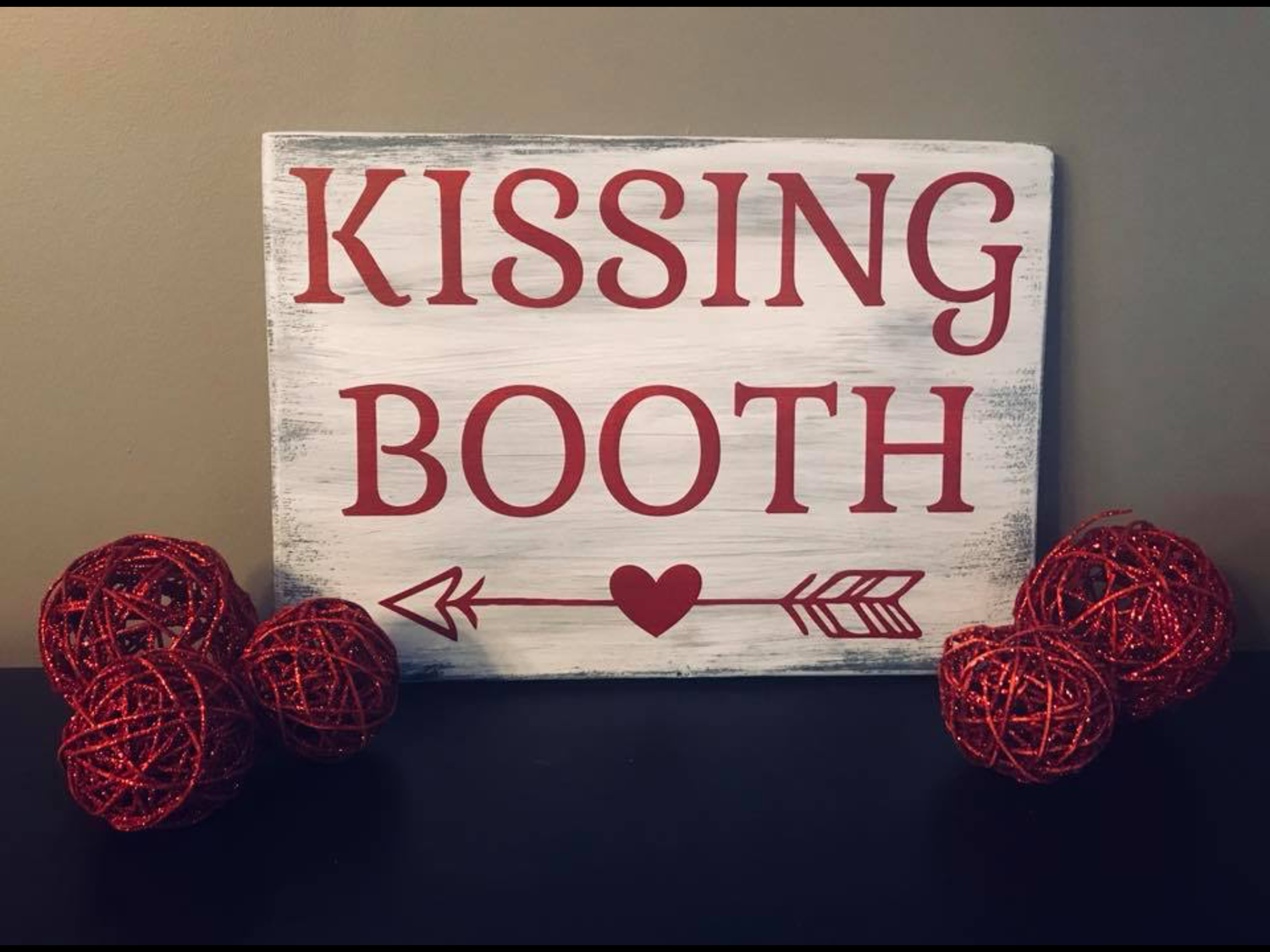 Kissing Booth (11&quot;x16&quot;)