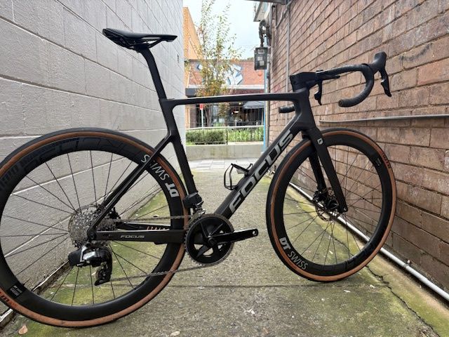Izalco Max Rival AXS w/power