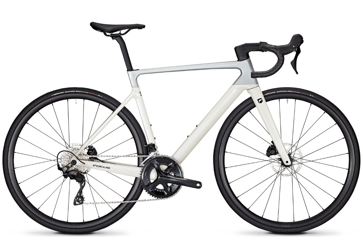 Focus Izalco Max 8.7 7100 Silver