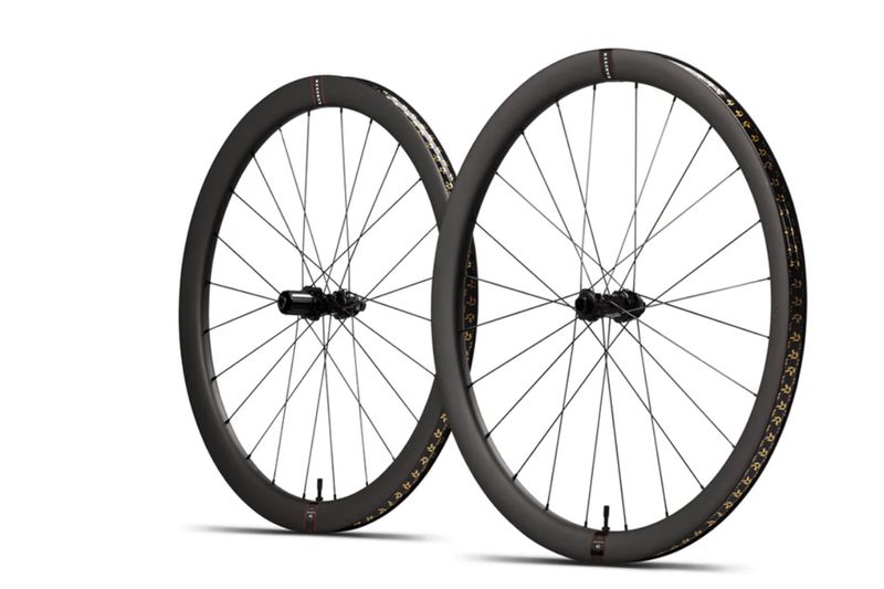 Reserve 40|44 wheelset | 4P hub