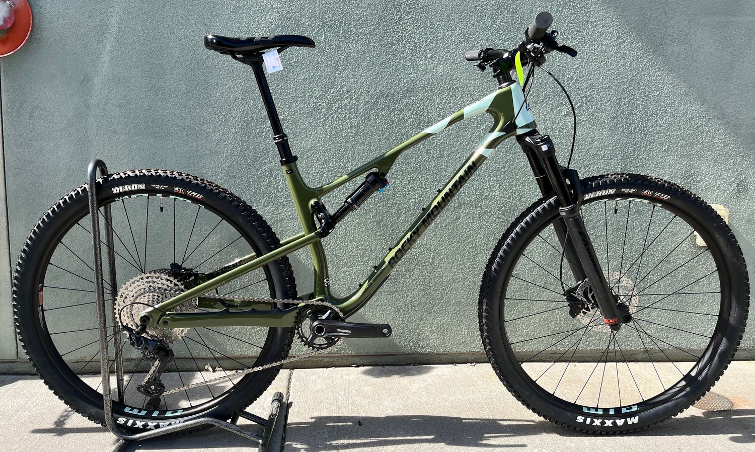 Rocky Mountain Element C30 - Green/ Blue, LG